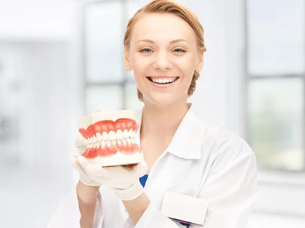 Experienced Dentist Oshawa for Healthy Beautiful Smiles