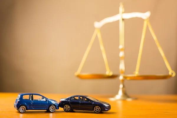 Car Accident Lawyer Guide to Filing an Injury Claim