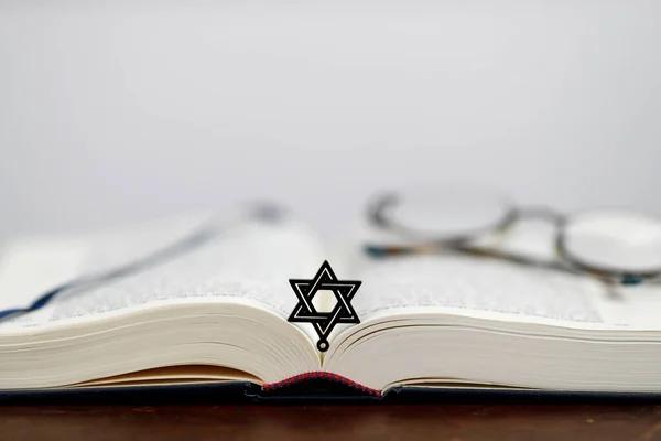 Preserving Jewish Traditions Through Dedicated kaddish recital services